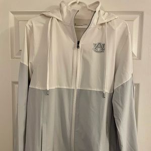 Auburn Under Armour Men’s White/Gray Large Hooded Jacket.